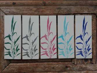 Gwendolyn Forster Serie von fünf Fliesen: 27x10cm