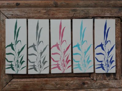 Gwendolyn Forster Serie von fünf Fliesen: 27x10cm